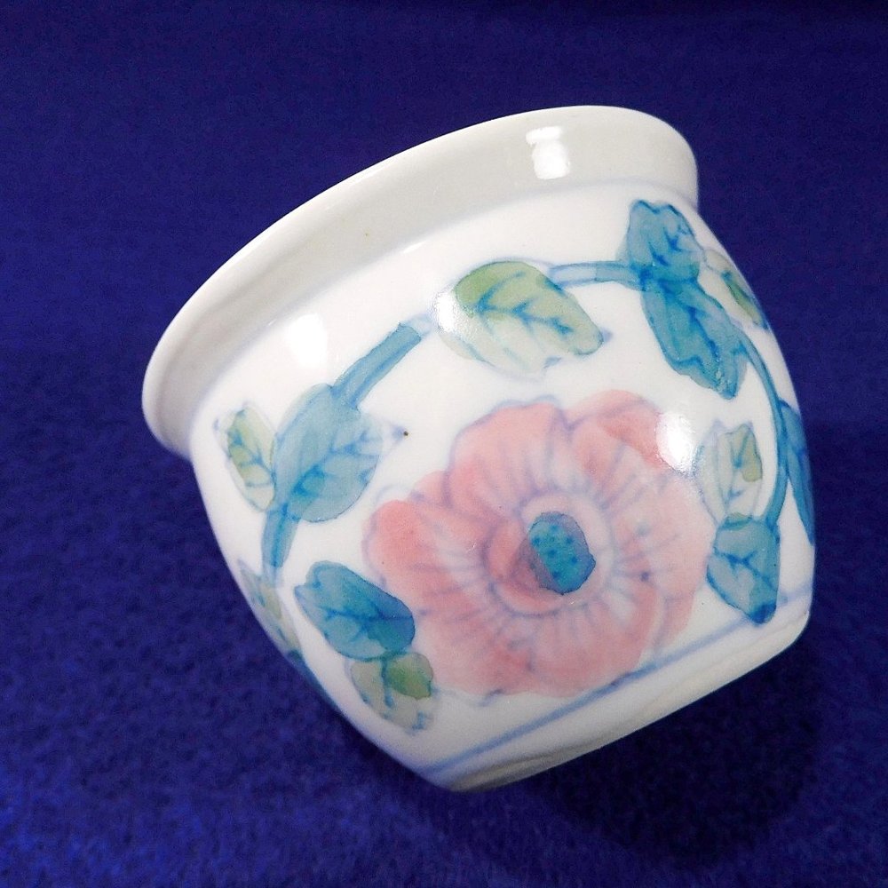 Small Asian Flower Cache Pot / Planter Porcelain Hand Painted